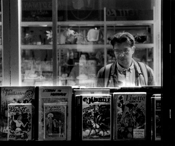 Looking outside, Petit Roi, Passage Jouffroy