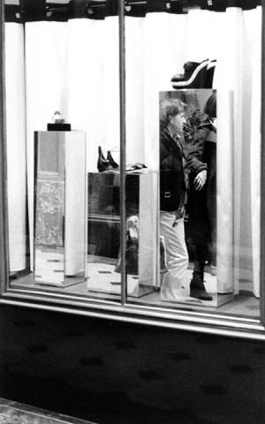 Madeleine mirror, Passage de la Madeleine